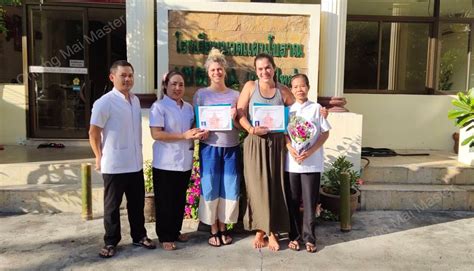 Chetawan Thai Traditional Massage School Chiang Mai Master