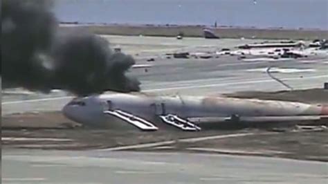 Video Emerges Of Asiana Crash Aftermath Cnn