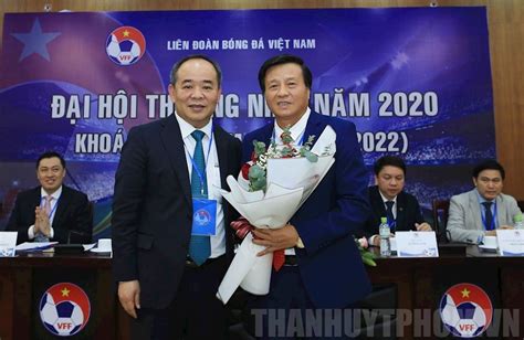 Tiểu sử ông lê văn thành, bí thư thành ủy hải phòng. Ông Lê Văn Thành trúng cử Phó Chủ tịch phụ trách Tài chính VFF