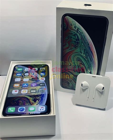 Apple Iphone Xs Max 256gb White For Sale In Montego Bay St Ann Phones