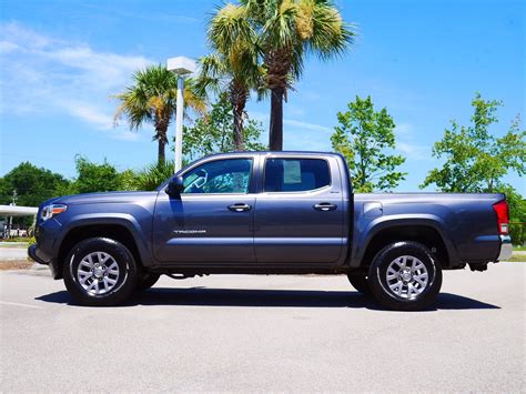 Certified Pre Owned 2017 Toyota Tacoma Sr5 Rwd 4d Double Cab