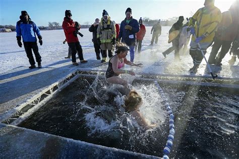 Hundreds Take Plunge Into Frigid Lake Minnetonka On New Years Day