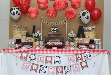 The Sugar Bee Bungalow Dessert Table Gallery
