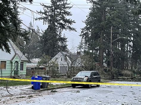 How to Keep Connected and Informed as Winter Storm Power Outages