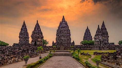 Rekomendasi Tempat Bersejarah Di Indonesia Yang Wajib Kamu Kunjungi