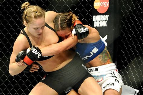 Ronda Rousey Vs Liz Carmouche Photos Of Historic Ufc Women’s Fight