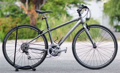 Trek 72 Fx Hybrid Bike 15 Silver Used Bikes For Sale Silicon