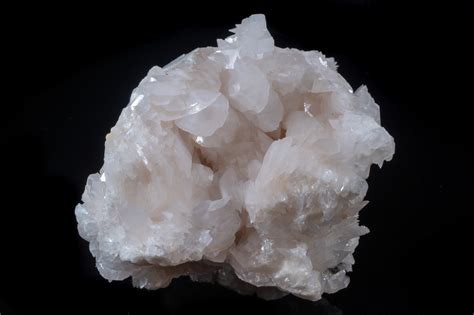 Mangano Calcite Meanings And Crystal Properties The Crystal Council
