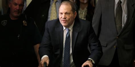 Judge Declines To Dismiss 2 Sexual Assault Charges Against Harvey Weinstein Asks Prosecutor To
