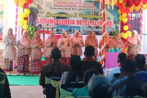 Pentahbisan Dan Peresmian Gedung Gereja Bupati Alor Apresiasi Umat