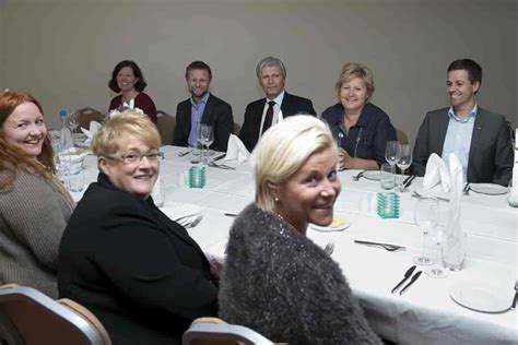 Erna solberg has combined numerous national positions as minister, parlamentarian and regional politician with a strong commitment to global solutions for development, growth and conflict resolution. Regjeringen Solberg - Store norske leksikon