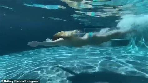 Britney Spears Shares Underwater Pool Video On Instagram Daily Mail