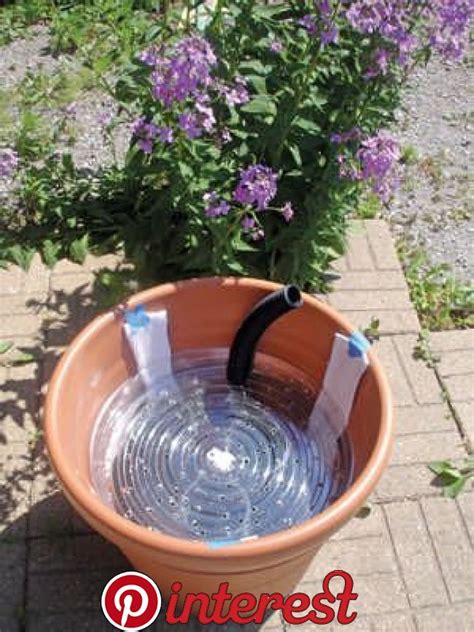 Best 9 Simple Self Watering Planters To Reduce Gardeners Workload With