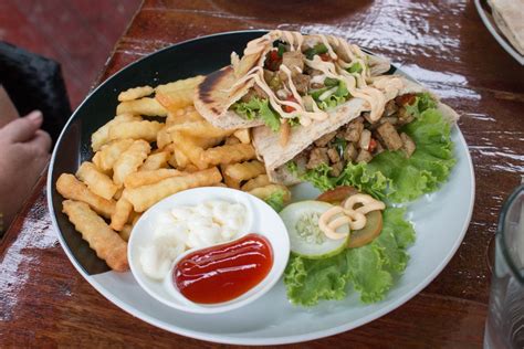 How does malaysia healthy plate work? Where To Eat In Langkawi, Malaysia