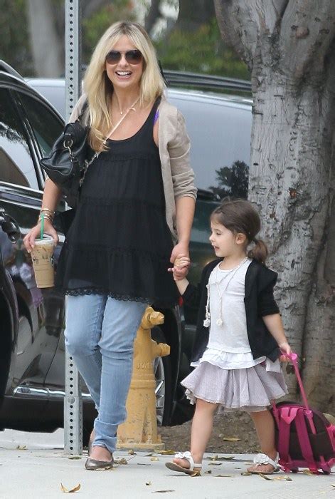 Sarah Michelle Gellar Continues Mommy Duties As Due Date