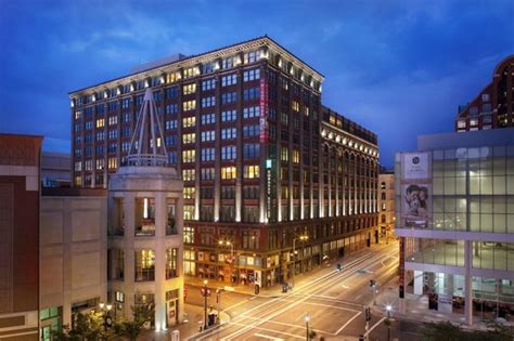 Come visit our 1400 sq.ft. Embassy Suites St. Louis Downtown (Saint Louis, MO): What ...