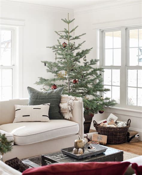 Farmhouse Christmas Tree Ideas Christmas Decorations Living Room