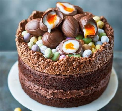 10 Creative Easter Cake Ideas