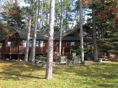 Featured cabins in northern british columbia. 4 Luxury Homes for Sale in Northern Michigan You Won't ...