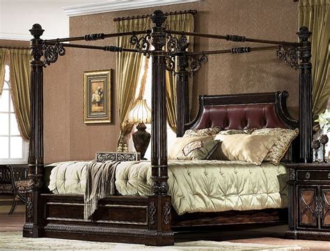 Super king size beds with mattresses. Antique Chestnut Carved King Size Canopy Bed w/ Leather ...