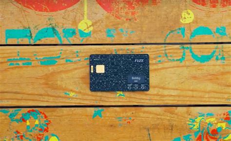 Holds up to 30 credit, debit, | check out 'fuze card: FUZE Card | The Coolector