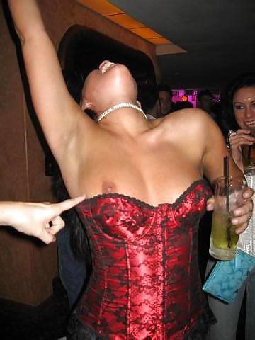 Oops Downblouse And Nipslips Adult Photos 6059087