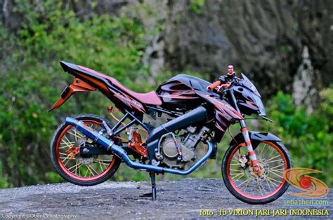 Ini motor masih awal modifikasi. Kumpulan gambar modifikasi Yamaha Vixion Jari-jari bodi ...