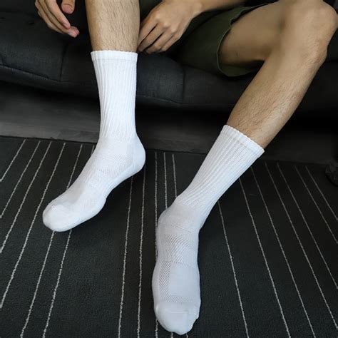5 Pairs Of Sports Thickened Mens Cotton Long Tube Socks Trend Set Han Street Shoot Black And