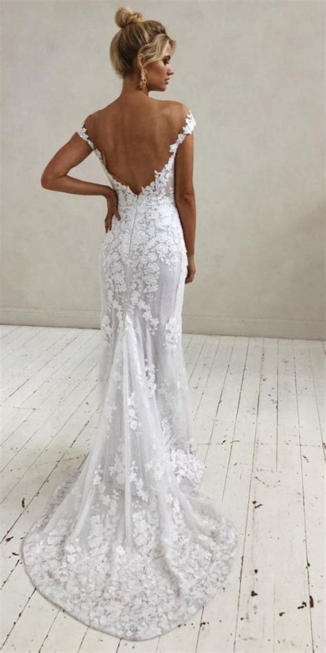 Lace Beach Wedding Dresses That Are Fantastic 2021 Lace Beach Wedding