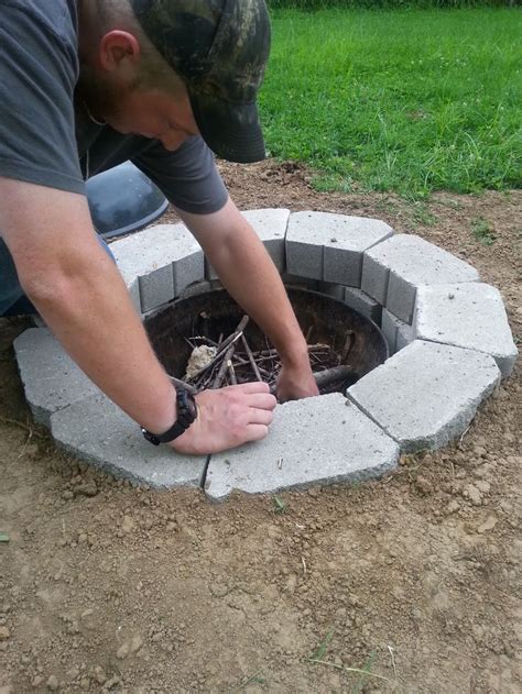For cooking in a fire pit you can choose to burn wood, charcoal, or a mix of both if you want to play wood is a more classic choice for a fire pit and remains fairly easy to light so long as you're using the proper wood and know how to go about setting it up. 9 - Building the kindling pile | Fire pit backyard, Diy ...