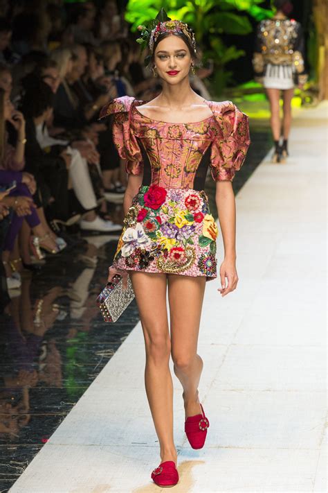 Dolce Gabbana Spring Ready To Wear Fashion Fashion Week