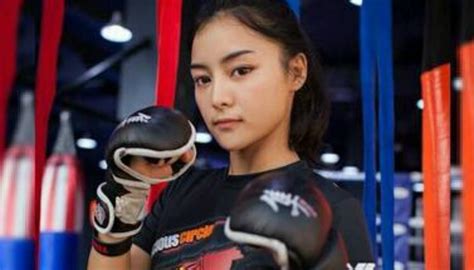 Rika Tiny Doll Ishige Flying The Flag For Female Mma In Asia As She