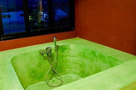 Maybe you would like to learn more about one of these? How to Remove Dye Stains from a Bathtub | Bathtub, Paint ...