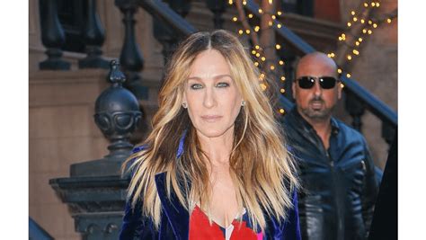 Sarah Jessica Parker Reflects On Sex And The City S 20th Anniversary 8 Days