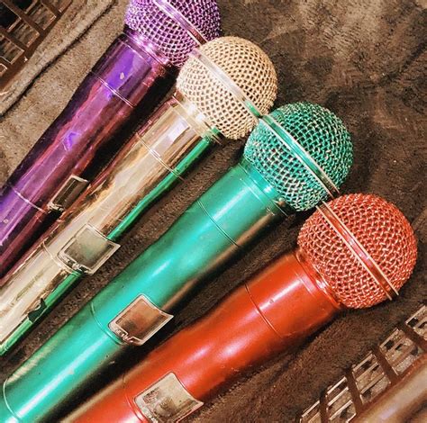 Inna On Twitter I Love The Whole Hiphop Unit With Their Own Mic Color