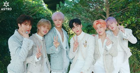 Astro brings you the latest tv shows, movies, breaking news, sports and kids programmes in the local and international scenes. ASTRO 首場世巡即將開跑!台、港 Aroha 準備好了嗎？ - KSD 韓星網 (KPOP)