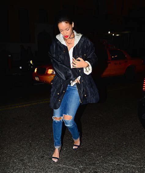 Rihanna In Ripped Jeans Out In New York Gotceleb