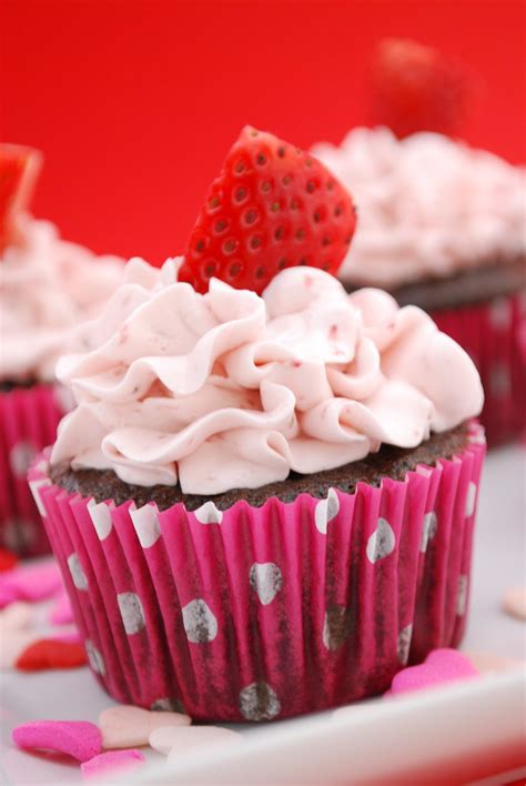 chocolate and strawberry cupcakes quick and easy recipes