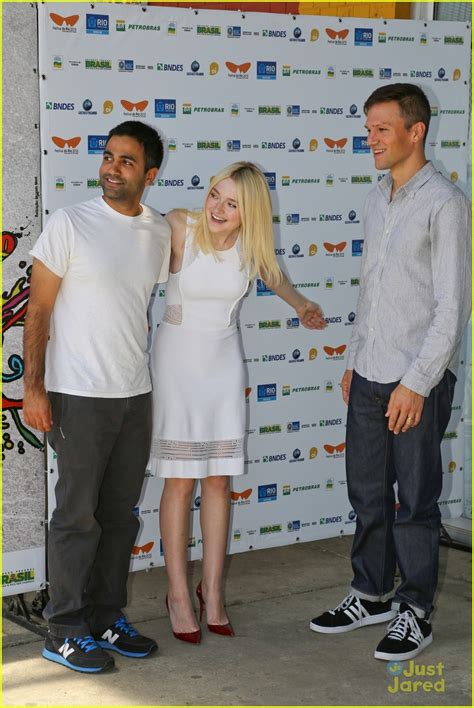 Dakota Fanning Rio Film Festival Fun Photo 603031 Photo Gallery Just Jared Jr