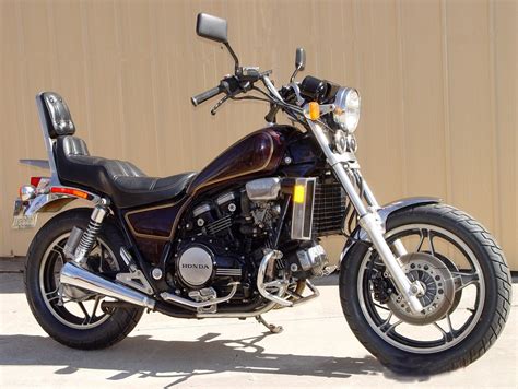 Honda designed the vf750c magna as the ultimate cruiser by taking the basic concept of a cruiser the thing with honda vf750c magna is that it offered so much for so less, becoming very popular performance. 1982 - 2005 Honda VF750C Magna Gallery 190006 | Top Speed