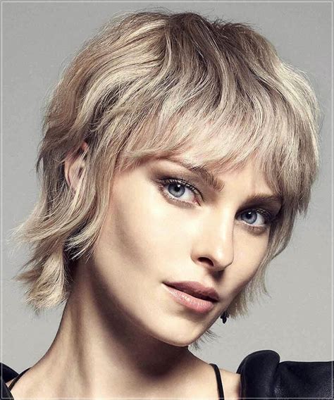 It looks great in the picture you so earnestly brought to show the barber, but. 2021 Fall Short Haircut Trends - 25+ » Trendiem