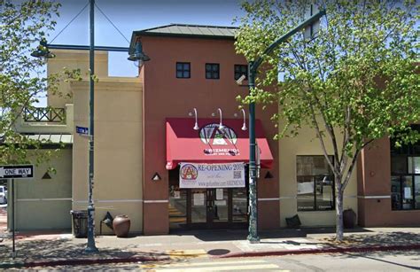 Arizmendi Bakery Returns To Emeryville After Year Long Closure