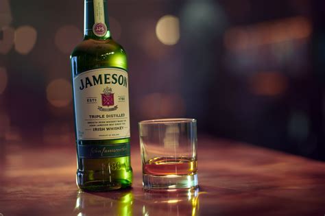 Which Irish Whiskey Should You Try Heres The Complete Guide