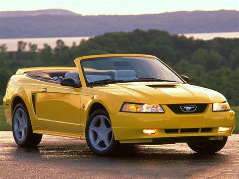 1999 Ford Mustang Gt 2dr Convertible Reviews Specs Photos