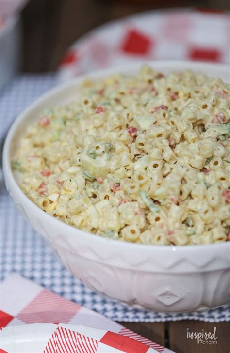 It's perfect for a crowd in the summer. Macaroni Salad (Miracle Whip Based) in 2020 | Macaroni ...