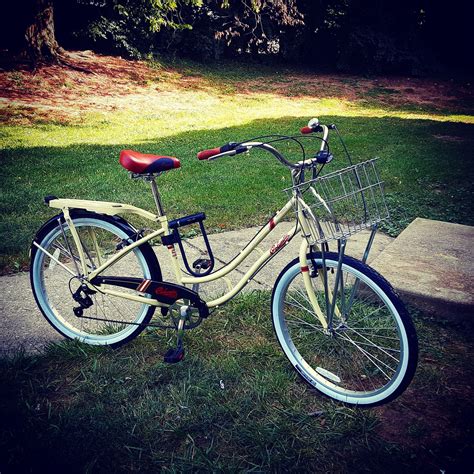 Hey remember how I posted earlier this week about my first commute on a