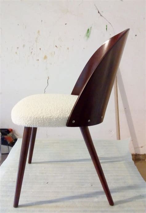 Mid Century Modern Walnut Dining Chair By Antonin Suman At 1stdibs Antonin Suman Chairs Suman