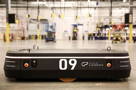 Warehouse Automation Automatic Guided Vehicles Autonomous Mobile Robots Manufacturingtomorrow