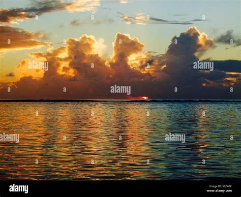 Beautiful Beach Sunset Rarotonga Cook Islands Stock Photo Alamy