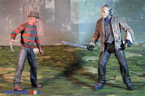 Neca Toys Freddy Vs Jason Ultimate Jason Figure Review